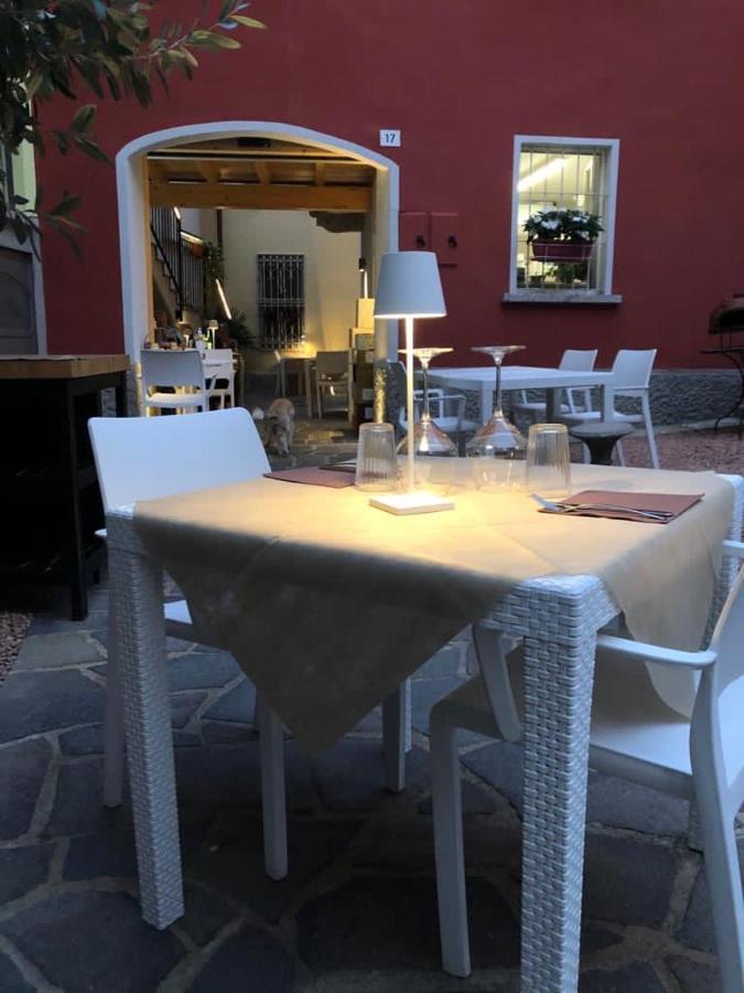 Osteria Al Cantonaccio Apartments Brusimpiano Eksteriør bilde